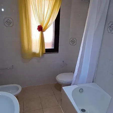 Grazioso E Confortevole Attico, Costa Sud-ovest *
