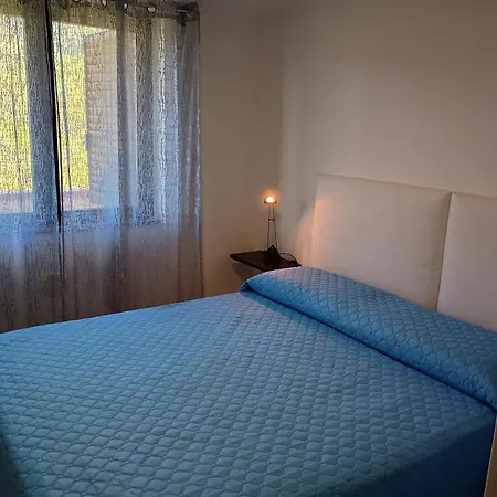 Grazioso E Confortevole Attico, Costa Sud-ovest Appartement